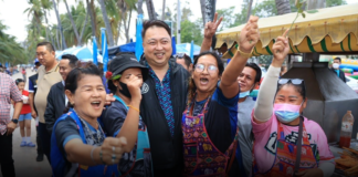 ครองใจบางแสน! “สุชาติ ชมกลิ่น” ซึ้งชาวหนองมนรับแน่น ย้ำจุดยืน “คนจริง พึ่งได้ หัวใจเดิม”