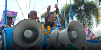 “ชวน” ห่วง “วัชระ” สู้หนักเงินสีเทา ปราศรัยย้ำอย่าเลือกพวกซื้อเสียง แห่รอบตลาดสุราษฎร์ธานี