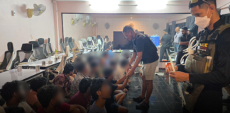 ปิดเกมส์วัยรุ่นสร้างตัวแดนภารตะ ตม.3 ทลายวิลล่าพัทยา! รวบ 25 อินเดีย แปลงโรงรถเป็นออฟฟิศเว็บพนันเงินหมุนเวียนปีละ 700 ล้านบาท