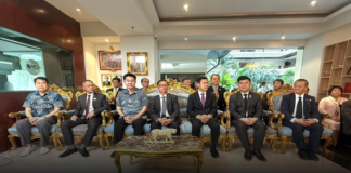 “รองพงษ์เทพ” – “นายกเบียร์” เป็นประธานตัดริบบิ้นเปิดสำนักงานกฎหมาย คิงส์ คอร์ท ถ.ทัพพระยา เมืองพัทยา