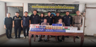 ฉก.นย.จันทบุรี สนธิกำลังจับสินค้าหนีภาษี ซุก จยย. 2 คัน