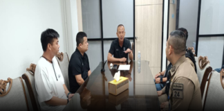 “บิ๊กเอนก” จับมโหฬาร ไม่ได้กลัวเส้นใครที่ไหน ยึดความยุติธรรมเป็นหลัก บุกทลายปาร์ตี้มั่วสุมยาเสพติดในสถานบันเทิงชื่อดัง ย่านพัทยาสายสาม