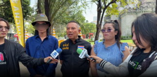 ‘จ่าคิงส์’ พาแม่ลูกพิการทางสมองบุกร้องกองปราบขอความเป็นธรรม ถูกรุมทำร้ายเกรงคดีไม่คืบ