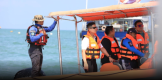 พัทยาเซฟตี้ 100%! “รองกฤษณะ” บุกตรวจทัพเรือกู้ภัย-อุปกรณ์ช่วยชีวิต สั่งสแตนด์บาย 24 ชม. รับมือนักท่องเที่ยวทะลัก