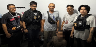 ลุยรวบคารัง! สภ.หนองปรือ บุกค้นห้องพัก ยึดปืน SIG Sauer ชิ้นส่วนเพียบ คุมตัวหนุ่มวัย 30 ดำเนินคดี